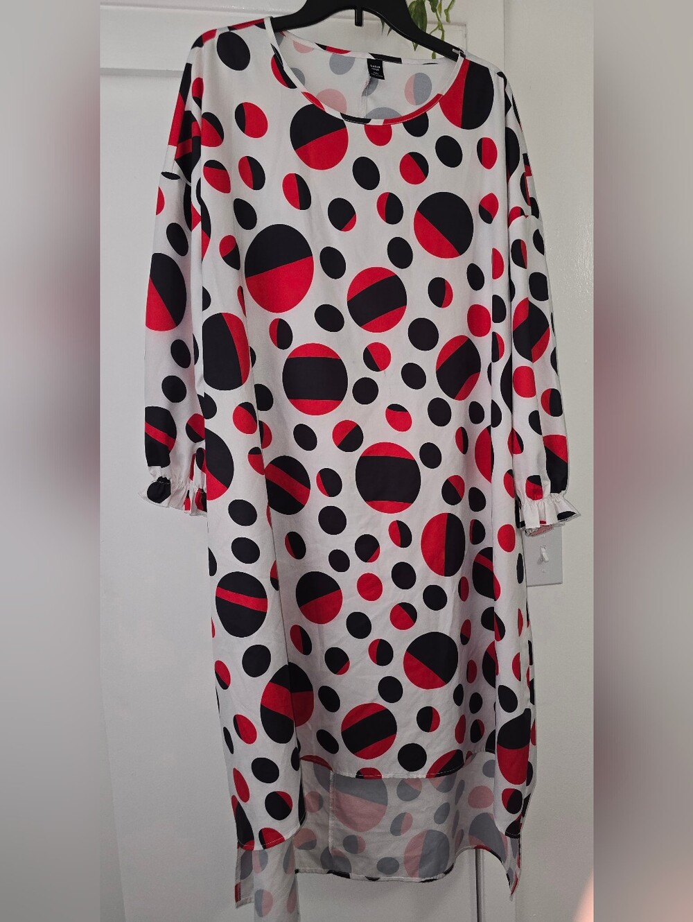 SHEIN CURVE 2XL GUC Red & Black Polka Dot Long Sleeve Shift Dress